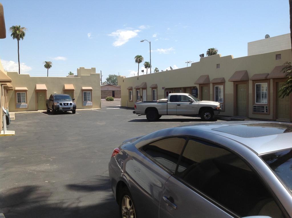 Redwood Motel Chandler Exterior photo