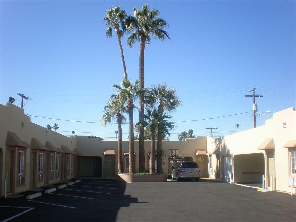 Redwood Motel Chandler Exterior photo